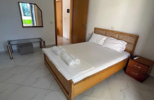 Olympia Studio | Peaceful Retreat for 4 Guests | 2 Balconies & 2 Bathrooms