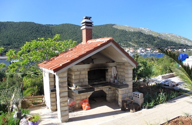 One bedroom apartment with terrace and sea view Grebaštica, Šibenik (A-4254-d)