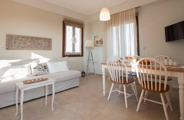 One-Bedroom Apartment with Sea View 1, First Floor - Gratsias Luxury Apartments