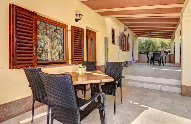 One bedroom apartment with terrace Fažana (A-7207-b)