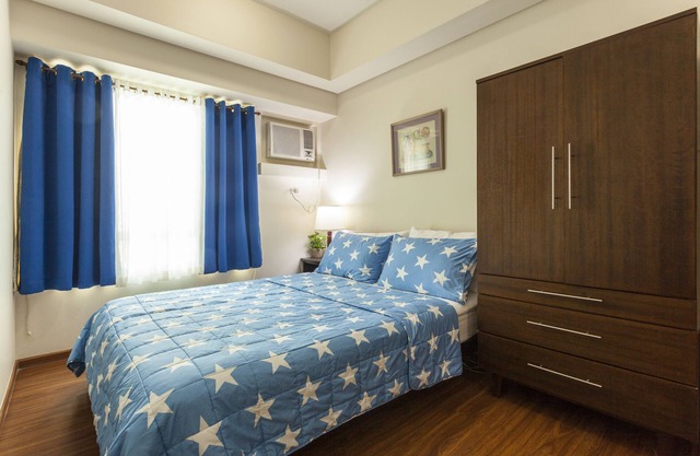 One Bedroom Home/Office with Parking in Makati