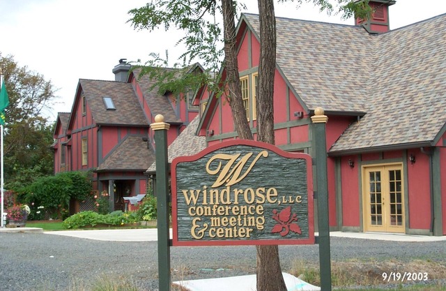 One Bedroom Suite on 1.5 Acres in Wine Country