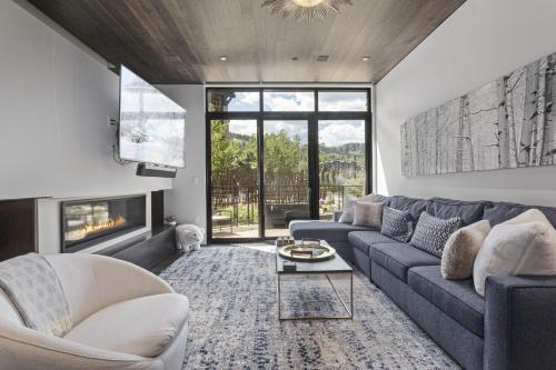 One Empire Pass Lodge at Deer Valley Resort - Two Bedroom Residence #105 condo