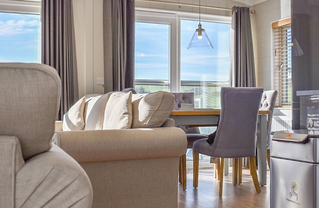 open-plan living accommodation with lounge/kitchen/dining.