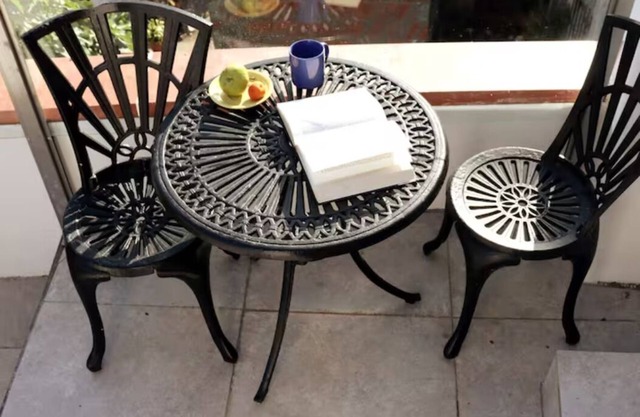 Oporto House Garden 1A-1º Andar em moradia totalmente independente com 2 quartos