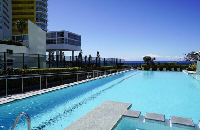 Oracle Broadbeach |Amazing Ocean Views!