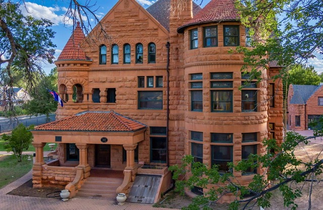 Orman Mansion- Most Luxurious Stay! King Suite