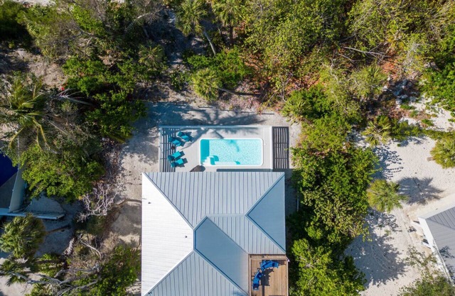 ☀️ Osprey's Nest | Relaxing Coastal Pool Retreat | Sleeps 6