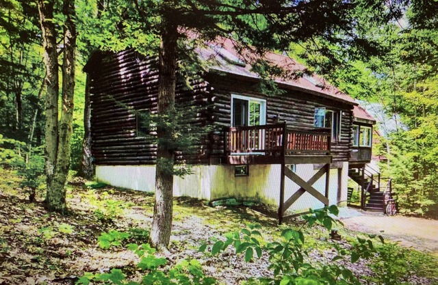 Ossipee Log Cabin Connor Pond location, Hiking Bayle Mt. trail, fish,Ski enjoy.