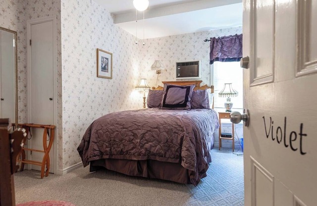 Othello Stone Maiden Inn