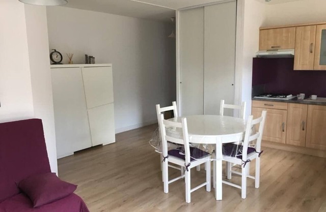 Ouistreham, opposite the Thalasso, in the heart of Riva Bella. 38m2 apartment.
