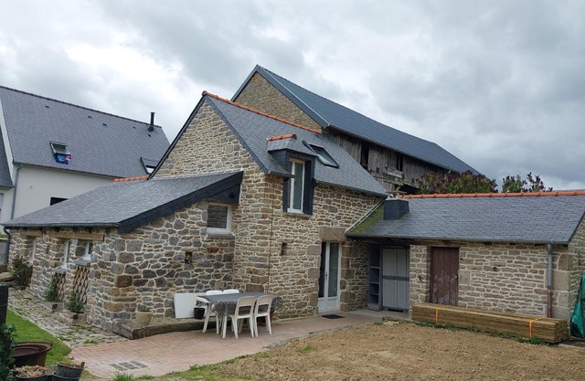 Outbuilding with local charm