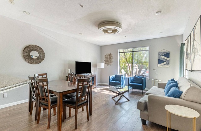 Outstanding Sunnyvale 2BR w/Pool, nr Eclectic Dining, by Blueground