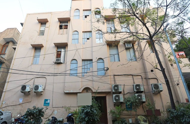 OYO 542 Kalkaji Residency Bnb