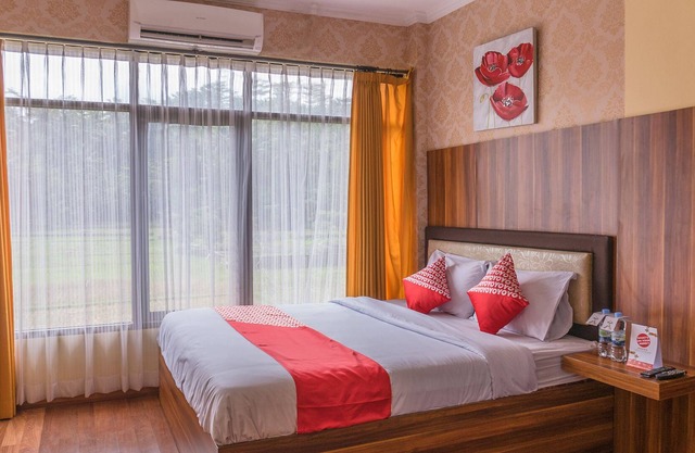 OYO 812 Hotel Tirta Bahari
