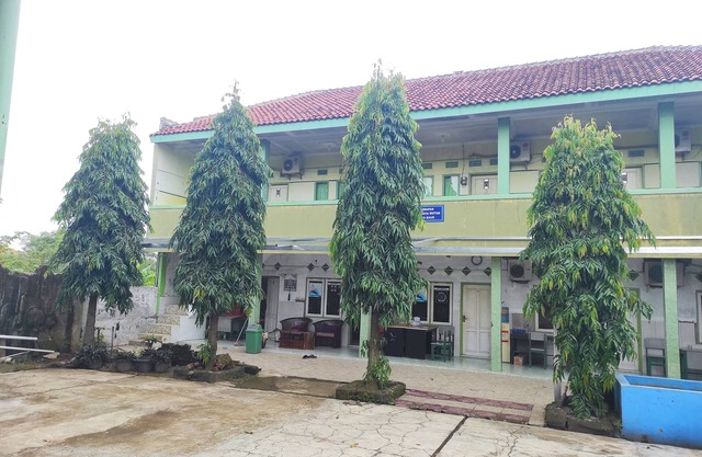 OYO 90333 Wisma Tenang Jaya Syariah