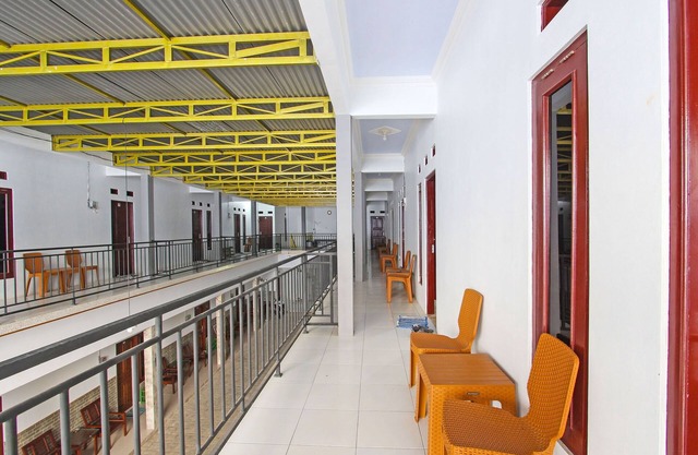 OYO 91817 Hotel Grand New Si Jago