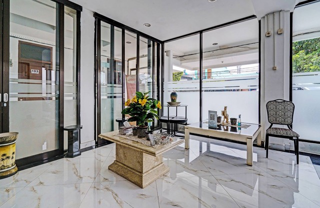 OYO 92252 Wisma Rina Rini Cibiru Managed By Hss Group