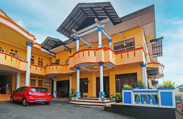 OYO 92631 Hotel Dan Aula Wahyu Sari B