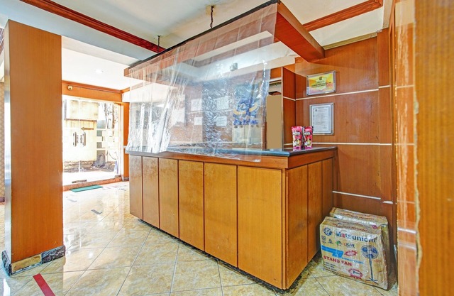 OYO Life 90380 Andalus Hotel Syariah