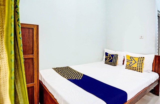 OYO Life 93841 Panorama Dewi