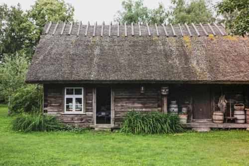 Pärdi talu aidamaja