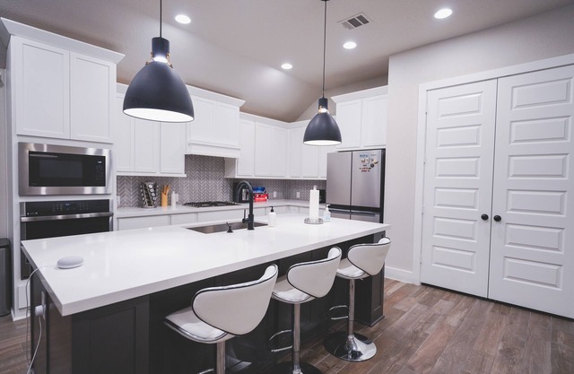 P2❀New Built❀Spacious Private Room❀Shared Bath