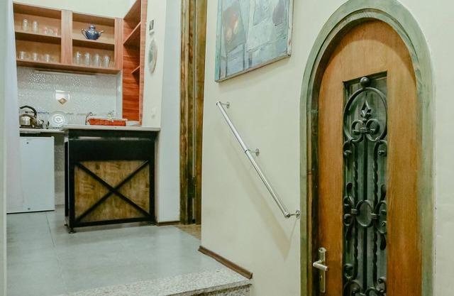 Painters house apartment