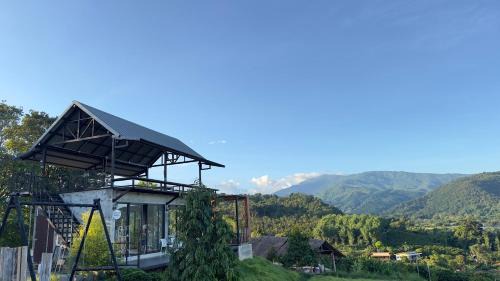 Pak Himdoi Farm Homestay สวนผักฮิมดอยโฮมสเตย์ ฝาง