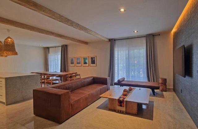 Palacio Huatulco - 5F