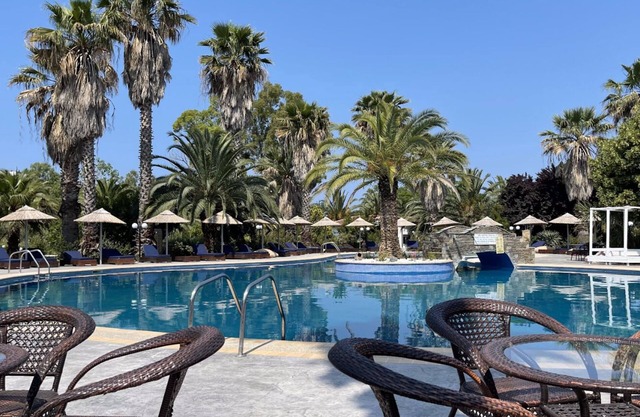 PALMA VILLAGE HOTEL by Greek Pride