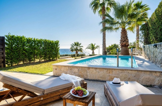 Palmrise Luxury Villas - Maistros Villa