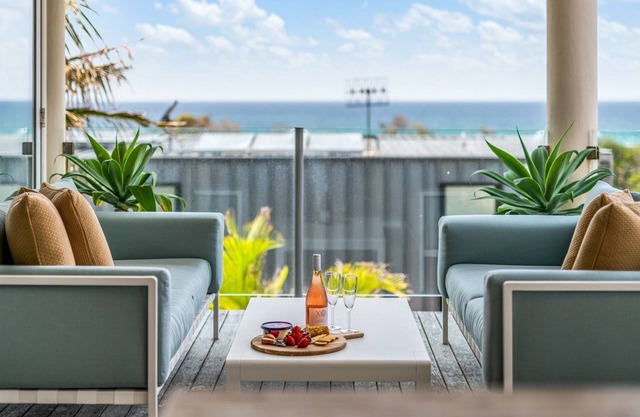 'Pandandus Rise' 1/9 Avocet Parade