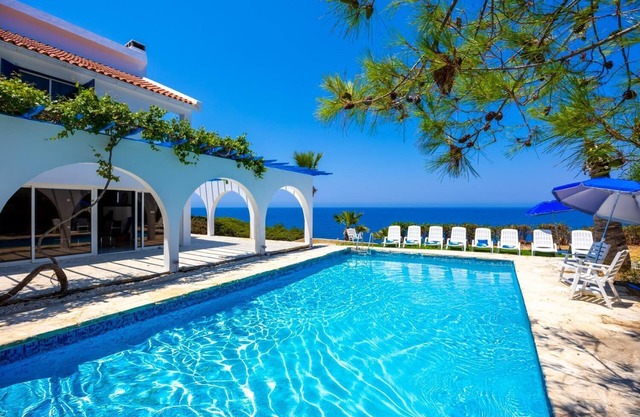 Panorama Villa - Four Bedroom Villa, Sleeps 10