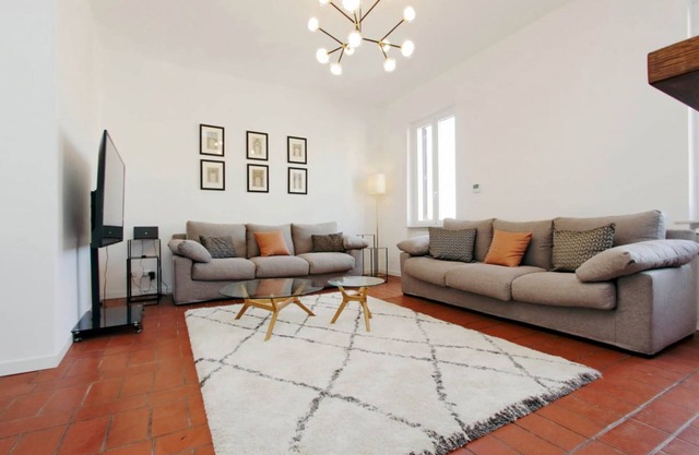 Panoramic penthouse for 8 with stunning view and wonderful terrace
