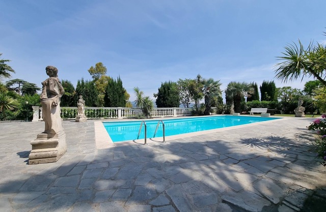 Paradiso Al Mare shared pool, Diano Marina, Italy