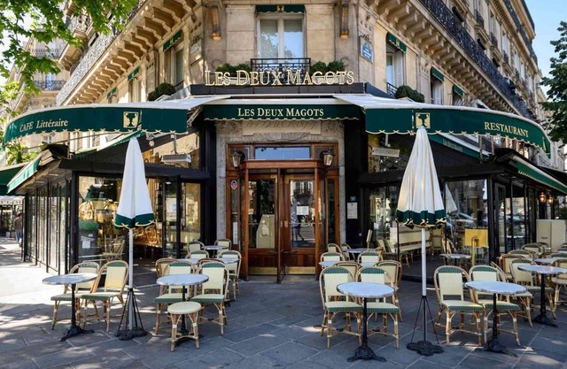 Parisian Nobility | 200m² of Regal Living Above Café de Flore & Les Deux Magots