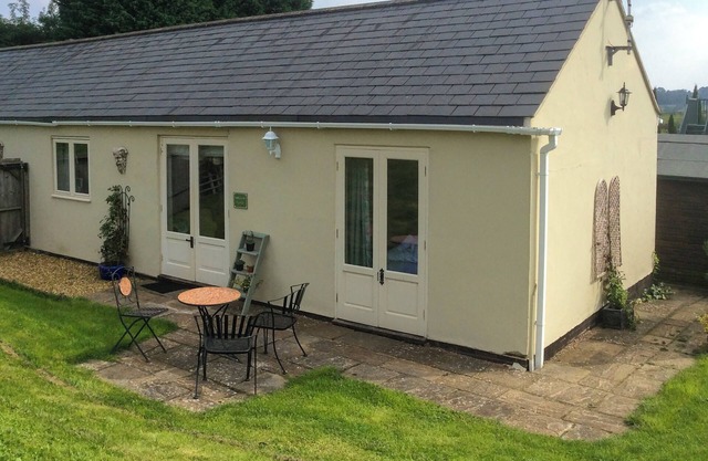 Parsnip Place - UK32606