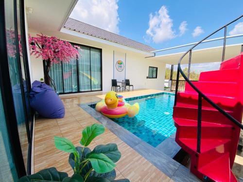 Patteera Pool Villa Sattahip