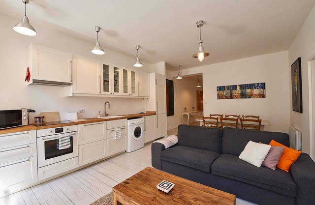 Pauillac two bedroom apartment on second floor