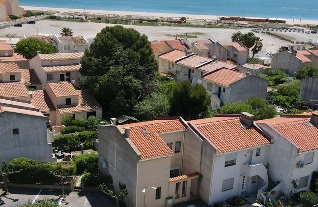 Pavillon Saint Pierre La Mer. Les Animaux de Compagnie Sont les Bienvenus 🙂