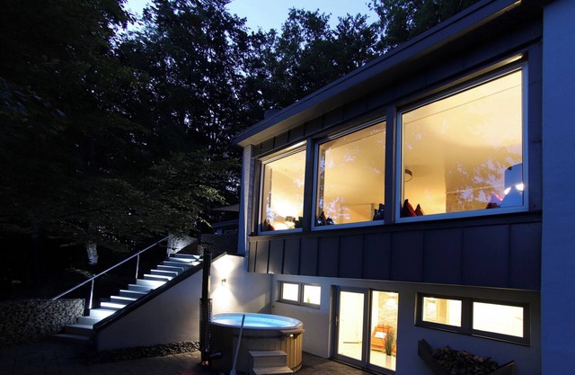 Peace and wellness oasis in the middle of nature