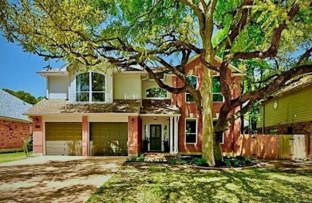 Peaceful 4BR Home w/Office in South Austin