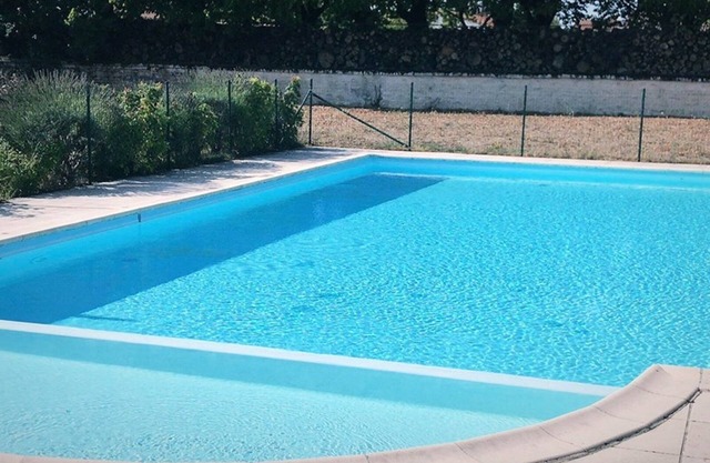 Peaceful cottage at Domaine les Granges