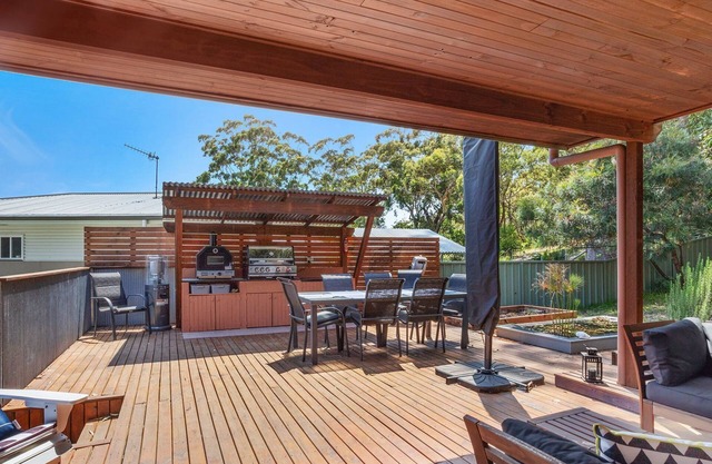 Peaceful pet friendly bushland escape