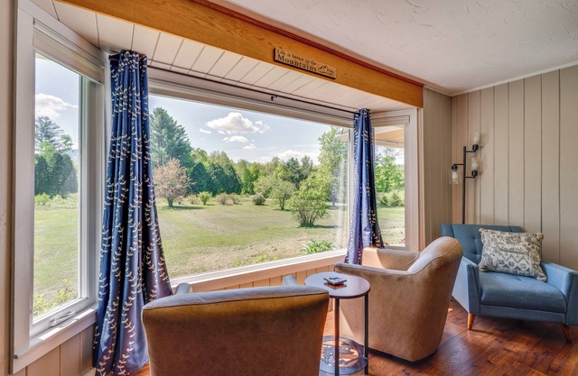 Peaceful & Private Franconia Home by Cannon!