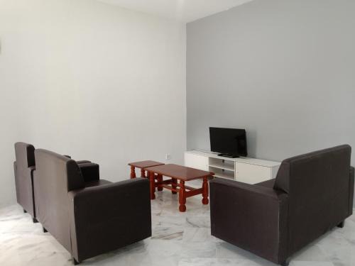 Pearl Villa 5 Bedroom Unit 16