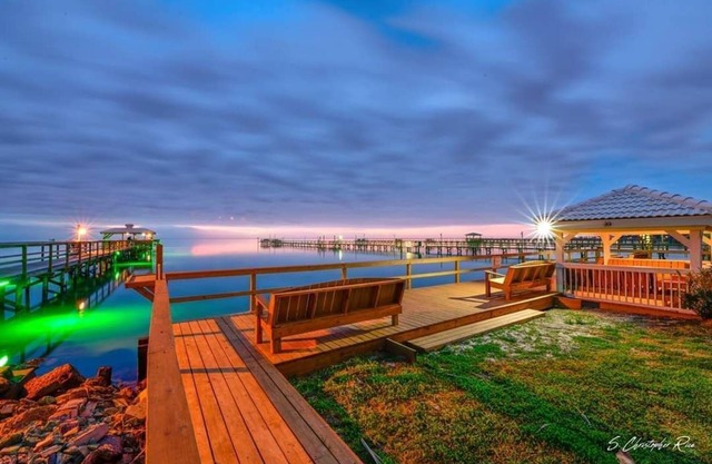 Pelican Bay Resort