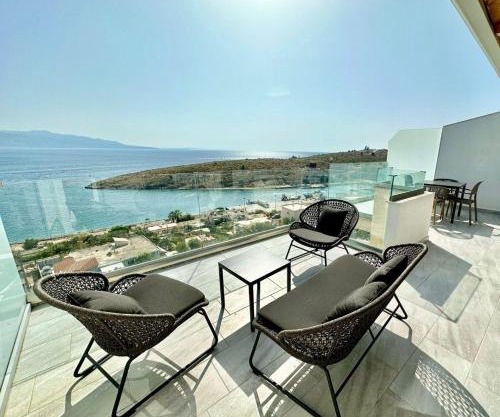Penthouse Sea view Apartments