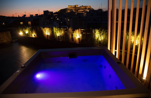 Penthouse with Acropolis view for 2 guests - The Urban Link